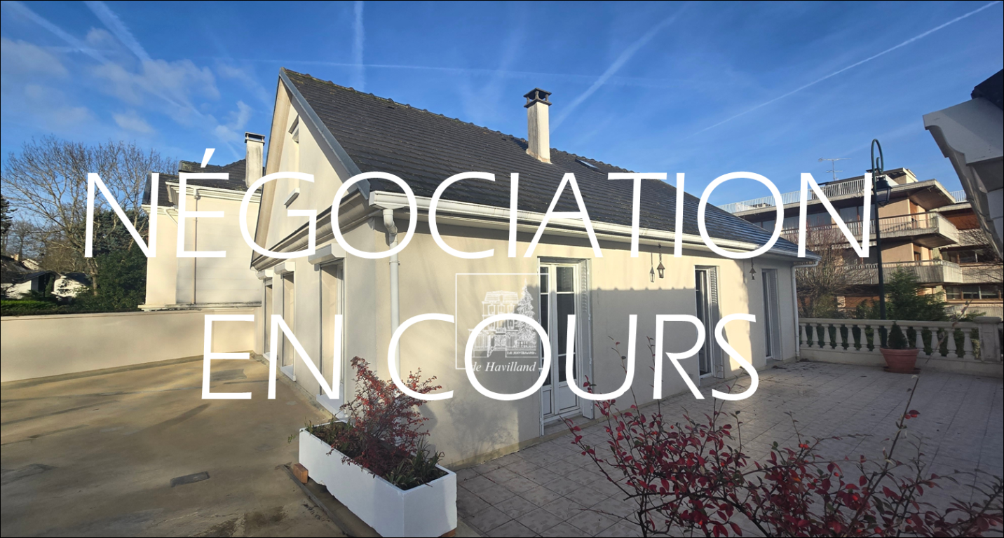house 5 rooms for rent on GARCHES (92380)