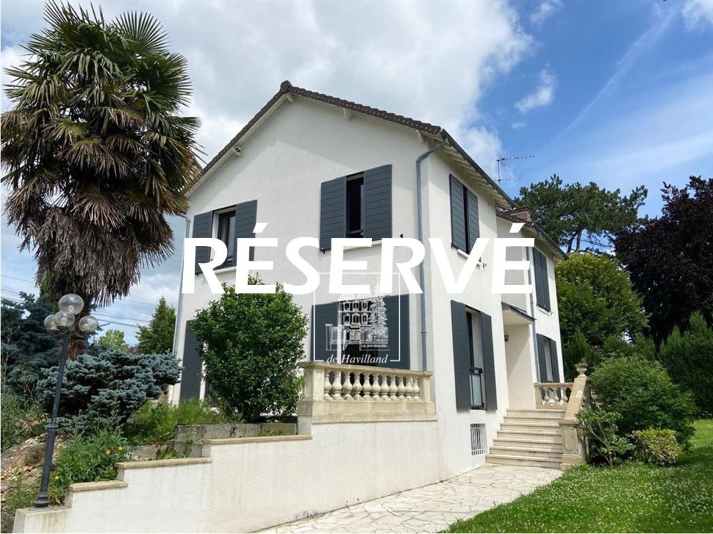 house 6 rooms for rent on LA CELLE ST CLOUD (78170)