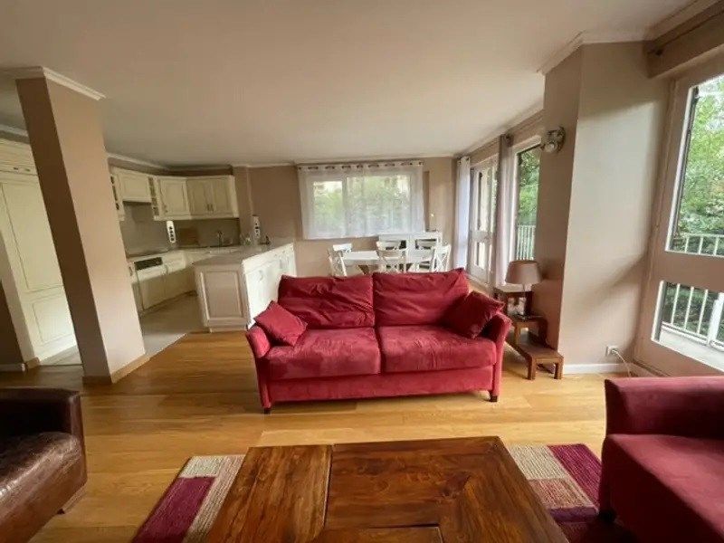 appartement 4 pièces en vente sur ST CLOUD (92210)