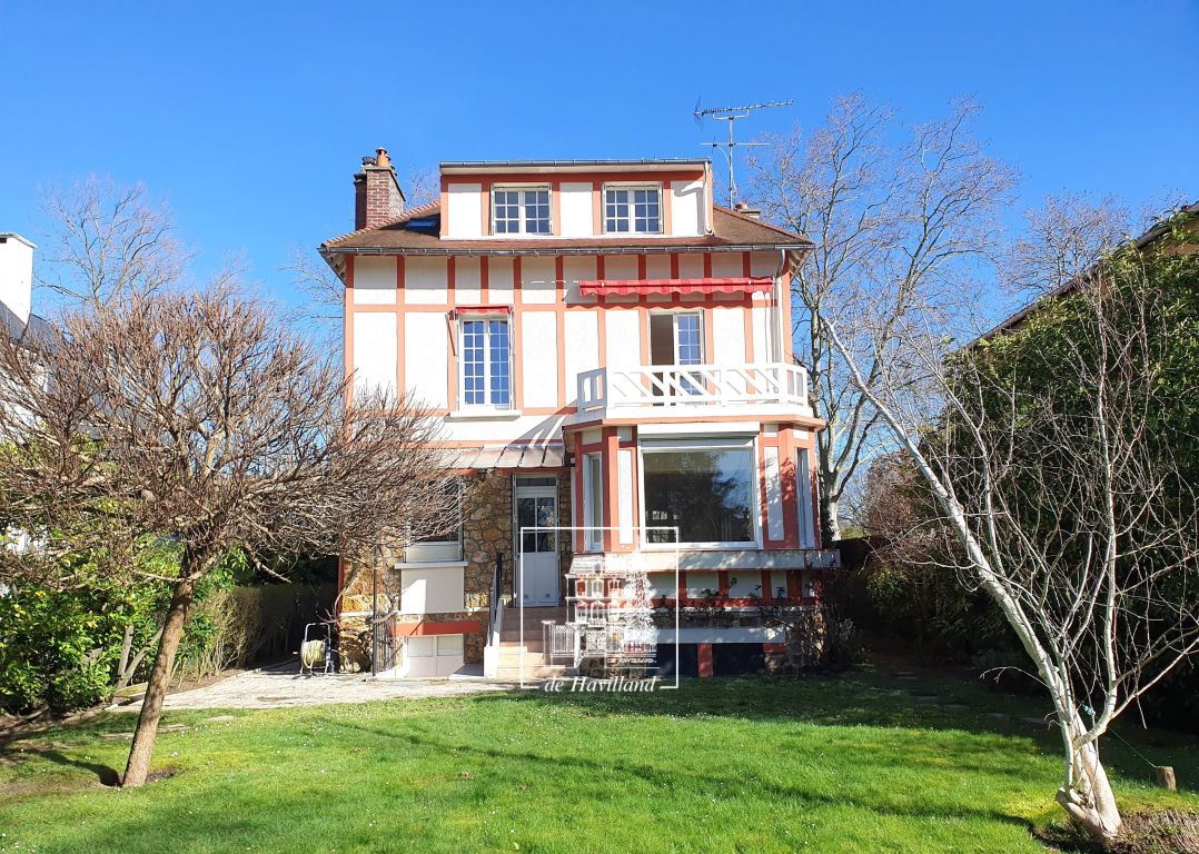 maison 7 pièces en location sur LE VESINET (78110)