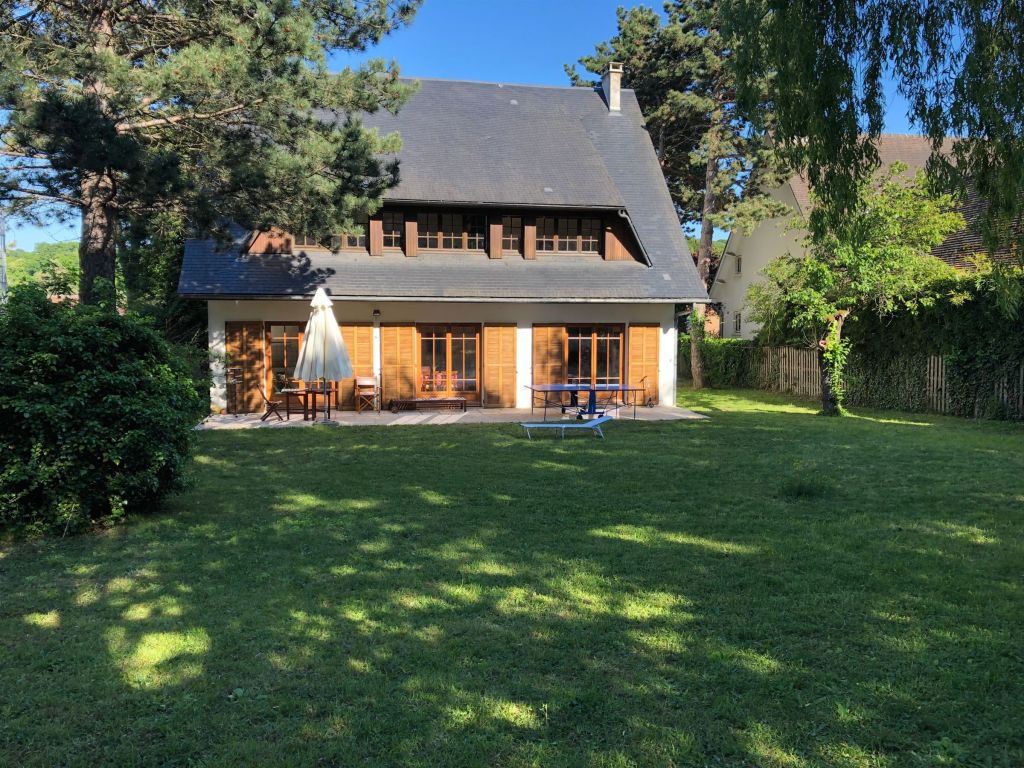 maison 8 pièces en location sur LA CELLE ST CLOUD (78170)