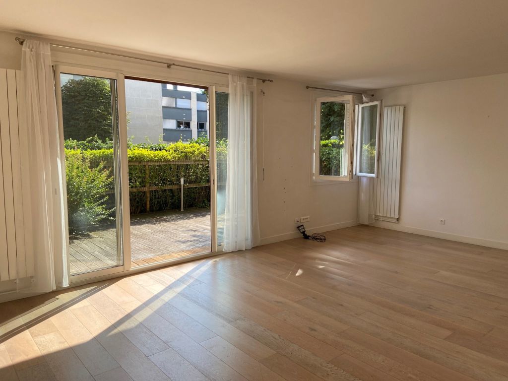 appartement 7 pièces en location sur VILLE D AVRAY (92410)