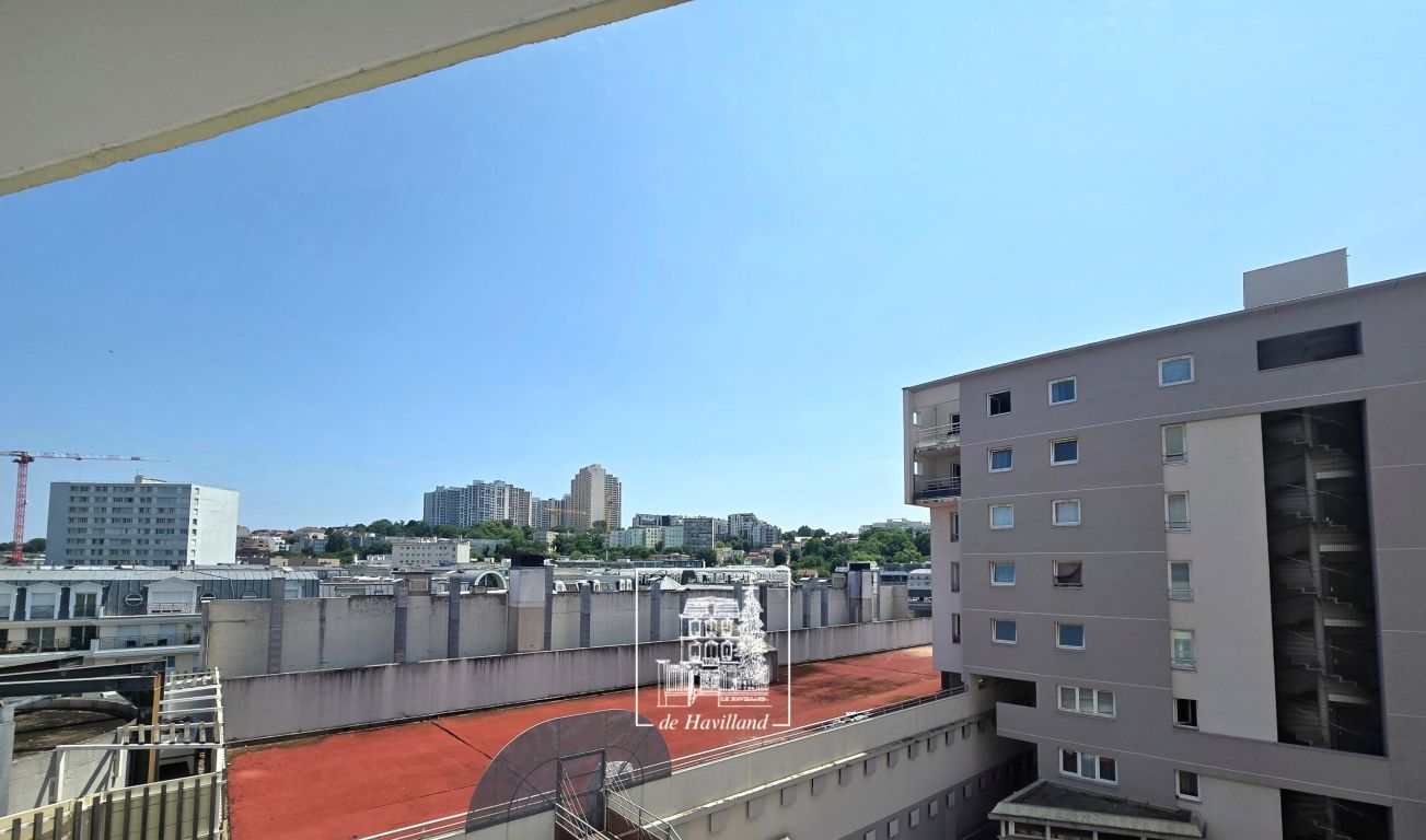 apartment 2 rooms for sale on ISSY LES MOULINEAUX (92130)