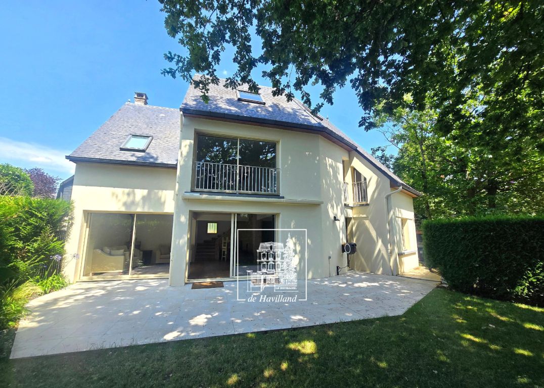 maison 6 pièces en location sur LA CELLE ST CLOUD (78170)