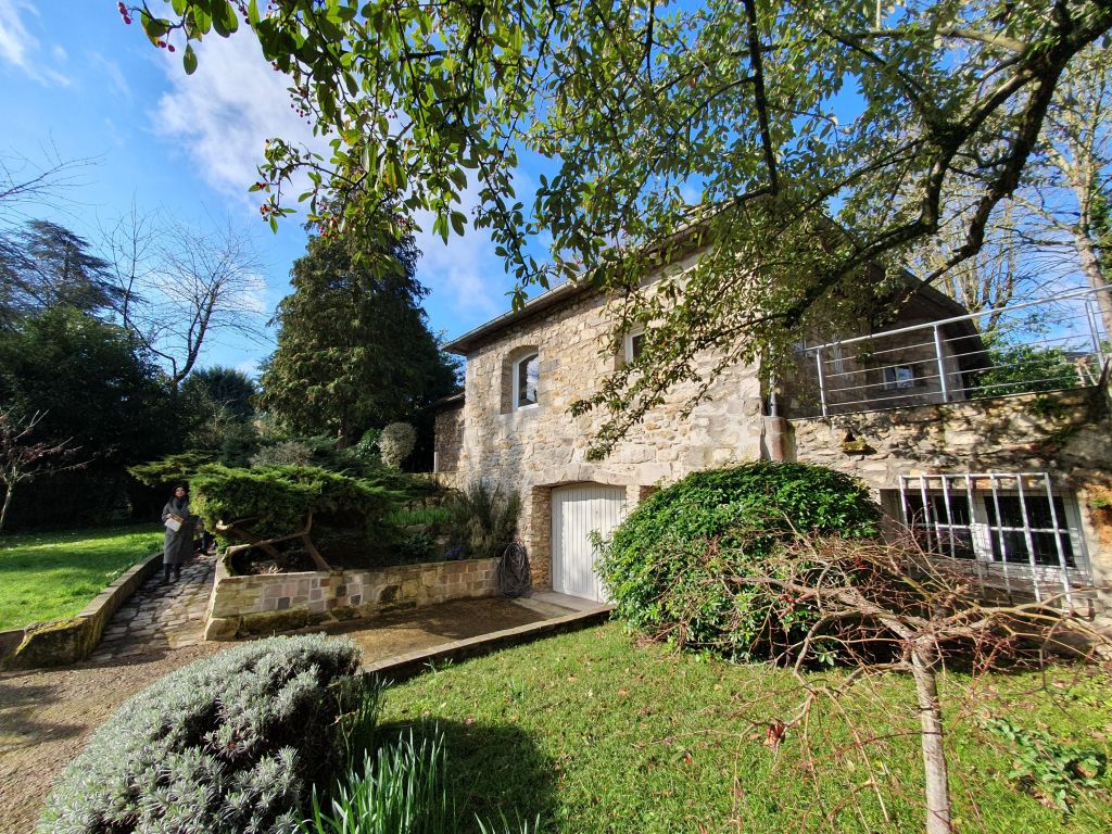 house 7 rooms for sale on MARNES LA COQUETTE (92430)