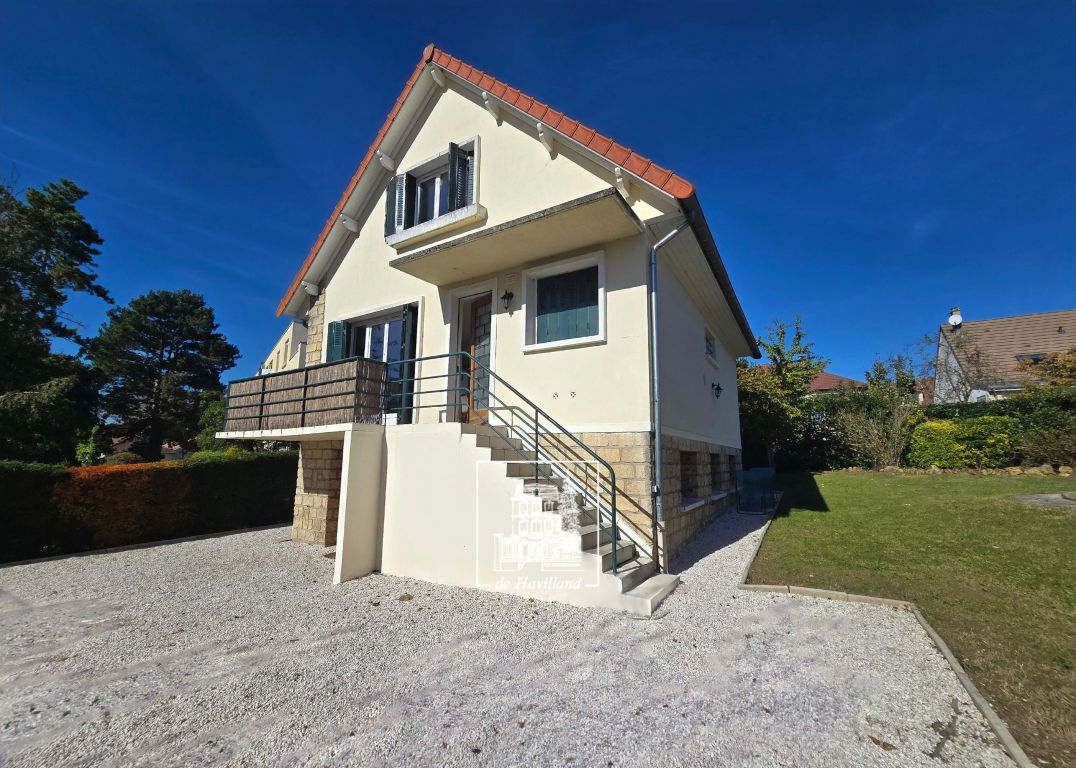 house 5 rooms for rent on VIROFLAY (78220)