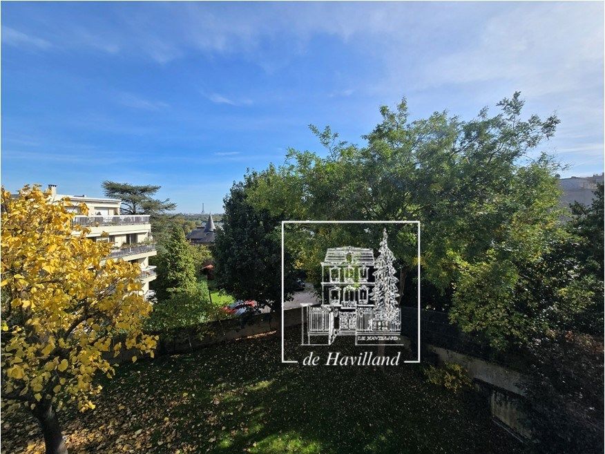 apartment 4 rooms for rent on ST CLOUD (92210)