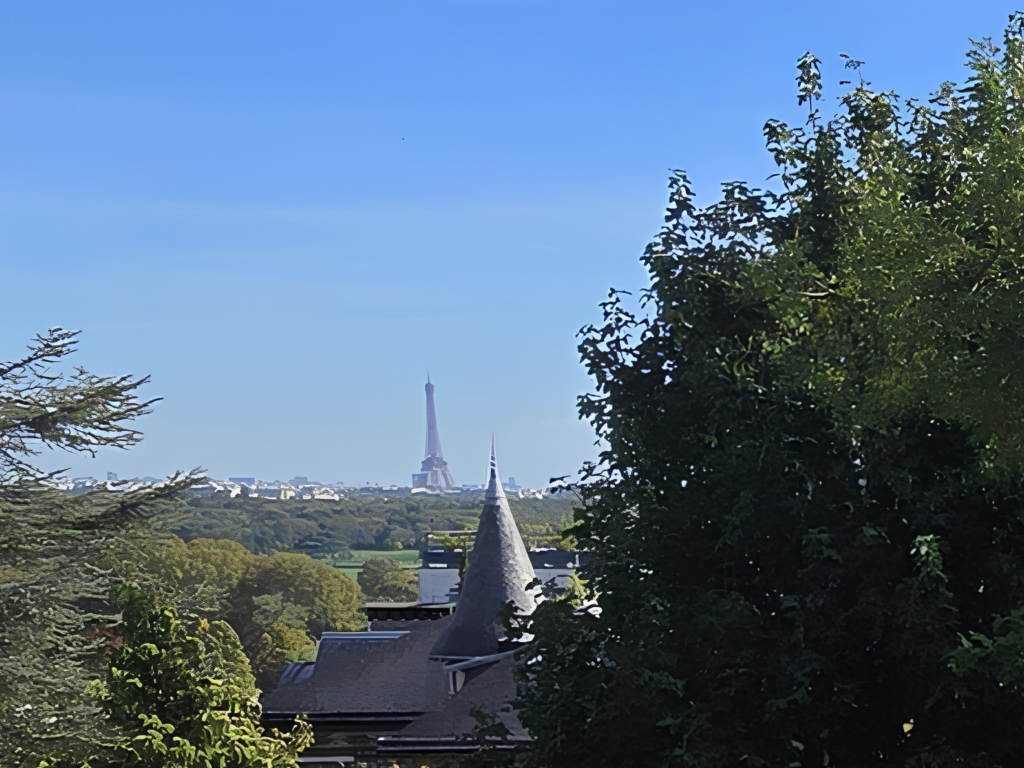 apartment 4 rooms for rent on ST CLOUD (92210)