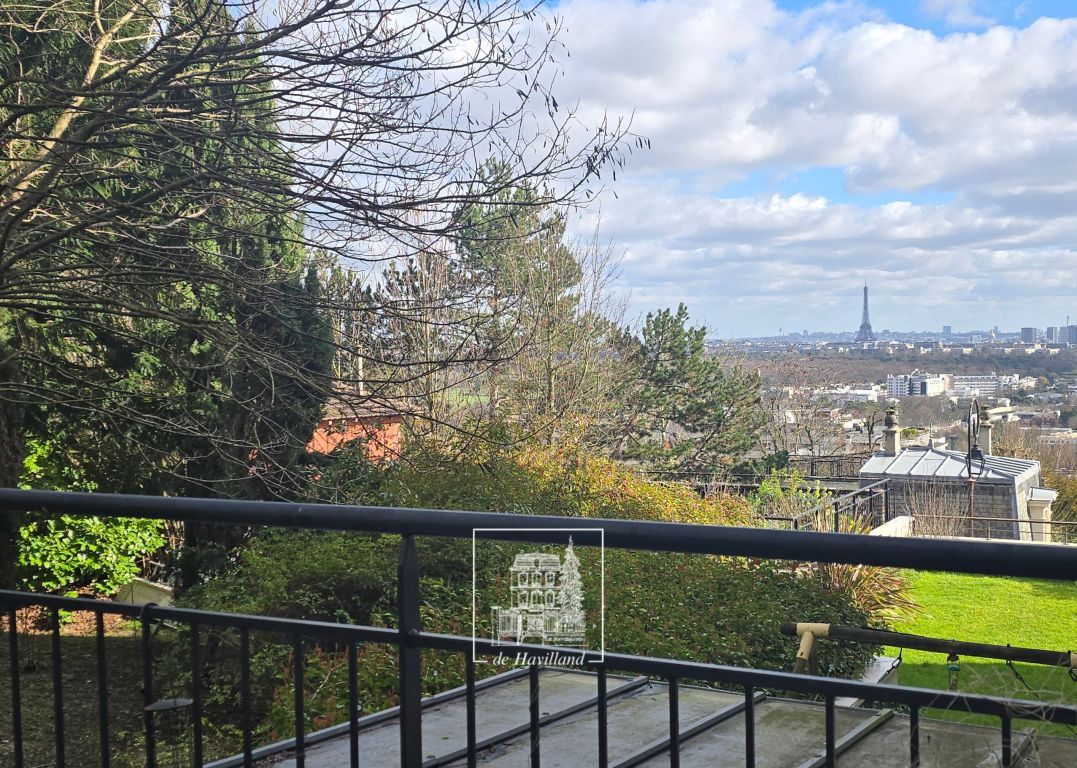 apartment 6 rooms for rent on ST CLOUD (92210)