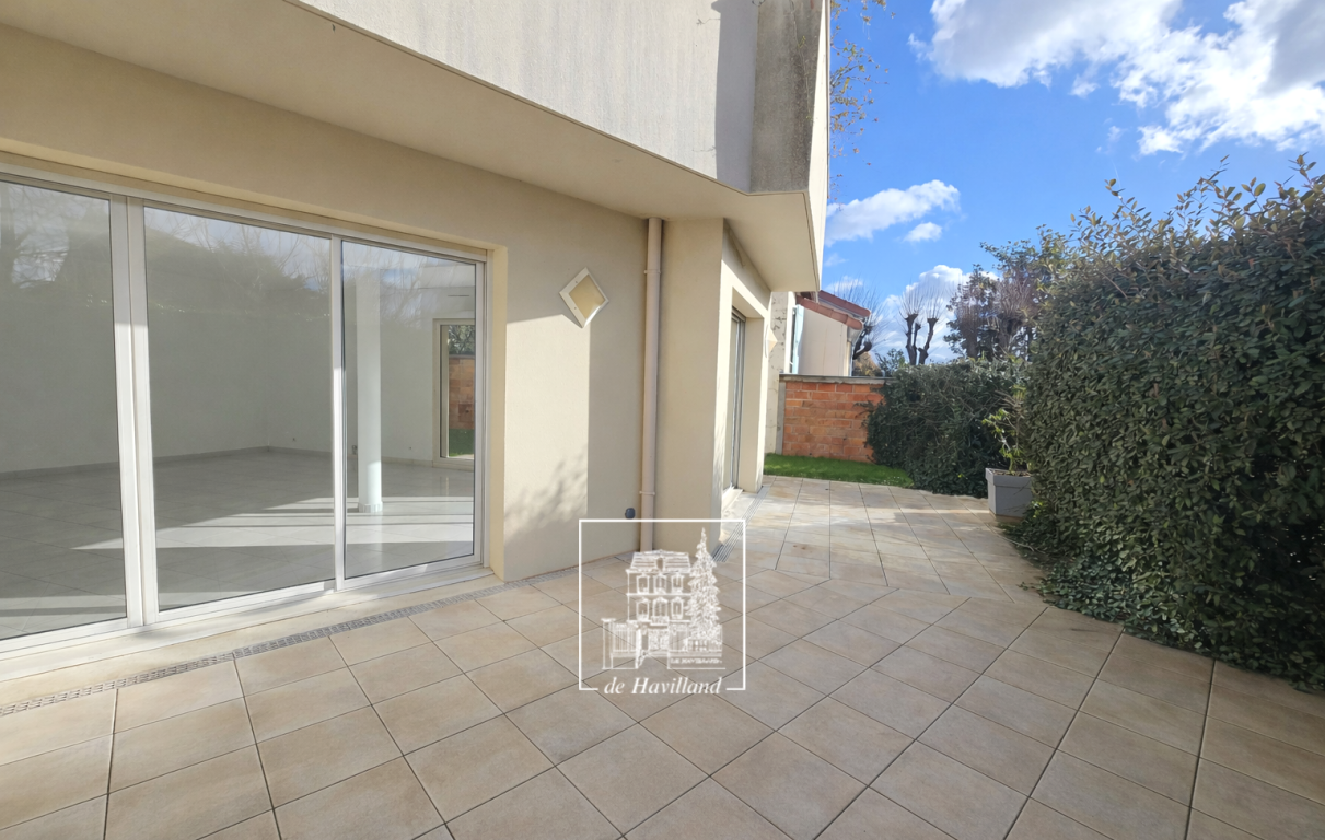 apartment 5 rooms for rent on ST CLOUD (92210)