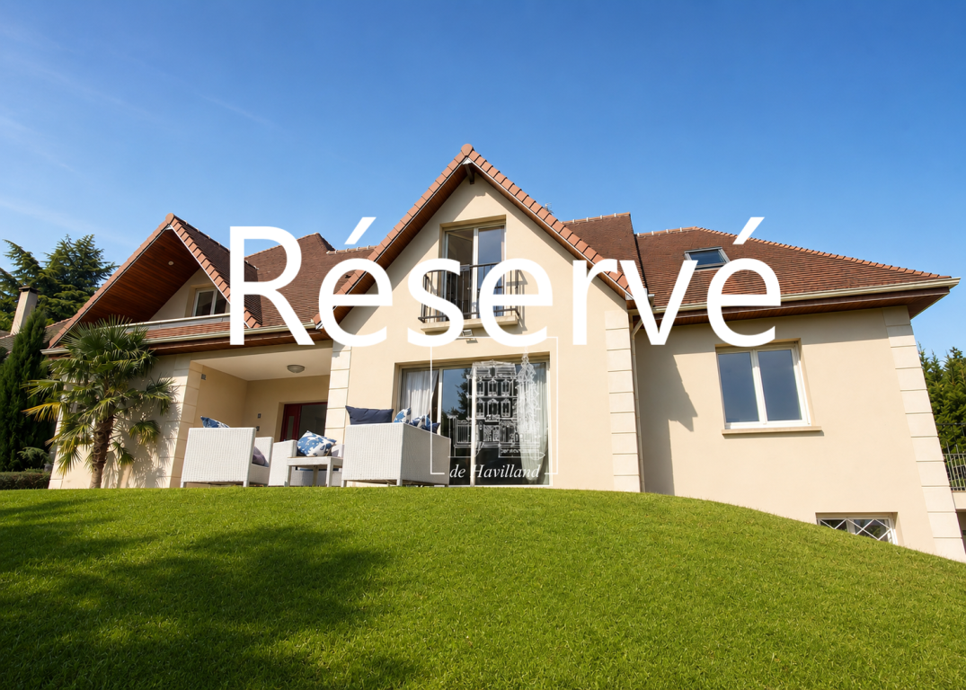 house 9 rooms for rent on LA CELLE ST CLOUD (78170)