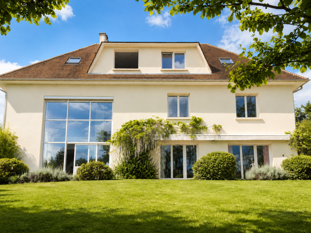 maison 10 pièces en location sur CHAMBOURCY (78240)