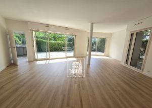appartement 5 pièces en location sur ST CLOUD (92210)