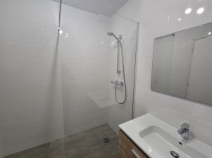 house 8 rooms for rent on LA CELLE ST CLOUD (78170)