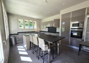 maison 9 pièces en location sur SEVRES (92310)