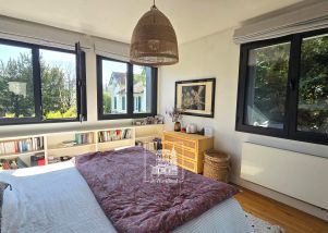 house 6 rooms for rent on LE VESINET (78110)