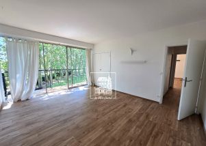 apartment 5 rooms for rent on VAUCRESSON (92420)