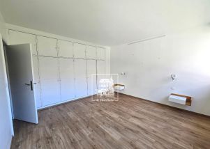 apartment 5 rooms for rent on VAUCRESSON (92420)