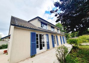 house 8 rooms for rent on CROISSY SUR SEINE (78290)