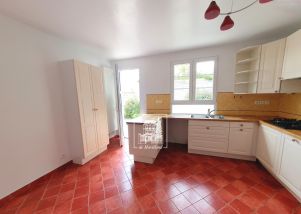 house 8 rooms for rent on CROISSY SUR SEINE (78290)