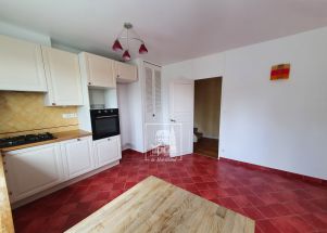 house 8 rooms for rent on CROISSY SUR SEINE (78290)