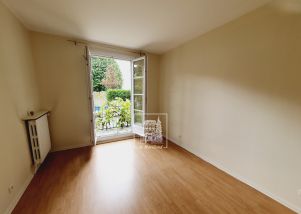 house 8 rooms for rent on CROISSY SUR SEINE (78290)
