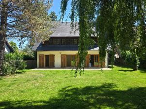 house 8 rooms for rent on LA CELLE ST CLOUD (78170)