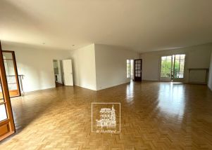 maison 8 pièces en location sur LA CELLE ST CLOUD (78170)