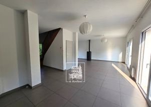 house 7 rooms for rent on CROISSY SUR SEINE (78290)
