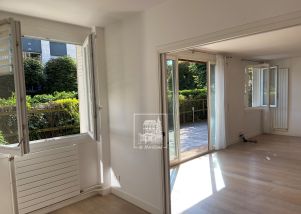 apartment 7 rooms for rent on VILLE D AVRAY (92410)