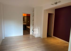 apartment 7 rooms for rent on VILLE D AVRAY (92410)