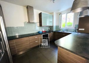 apartment 7 rooms for rent on VILLE D AVRAY (92410)