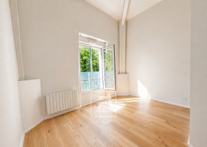 duplex 7 rooms for rent on ST CLOUD (92210)
