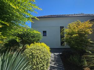 house 8 rooms for rent on LA CELLE ST CLOUD (78170)