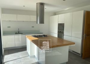 house 8 rooms for rent on LA CELLE ST CLOUD (78170)