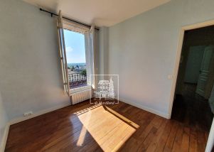 house 9 rooms for rent on GARCHES (92380)