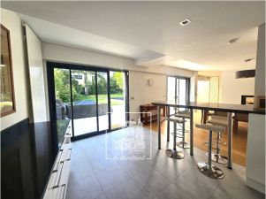 house 8 rooms for rent on LA CELLE ST CLOUD (78170)