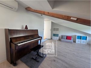 house 8 rooms for rent on LA CELLE ST CLOUD (78170)