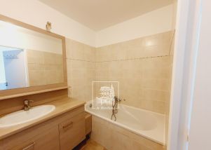 apartment 5 rooms for rent on BOULOGNE BILLANCOURT (92100)
