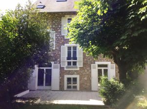 maison 10 pièces en location sur SEVRES (92310)