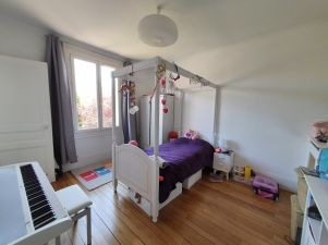 maison 7 pièces en location sur CHATOU (78400)