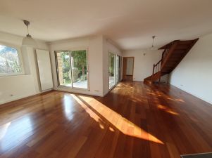 house 7 rooms for sale on MARNES LA COQUETTE (92430)