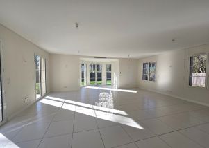 house 7 rooms for rent on LA CELLE ST CLOUD (78170)