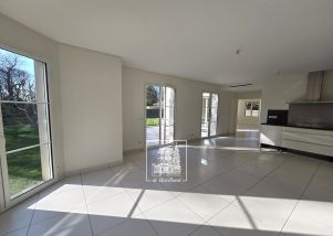 house 7 rooms for rent on LA CELLE ST CLOUD (78170)