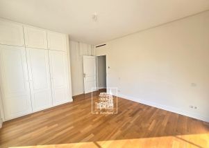 house 7 rooms for rent on LA CELLE ST CLOUD (78170)