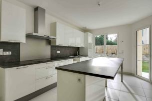house 7 rooms for rent on LA CELLE ST CLOUD (78170)