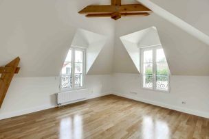 maison 7 pièces en location sur LA CELLE ST CLOUD (78170)