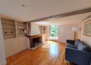 house 6 rooms for rent on FEUCHEROLLES (78810)