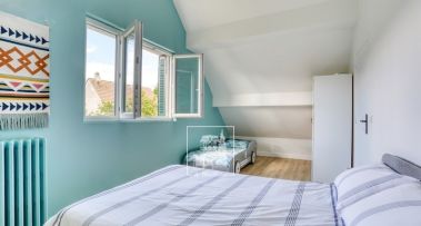 house 5 rooms for rent on VIROFLAY (78220)