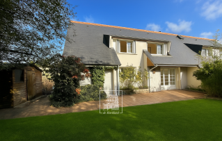 house 7 rooms for rent on CHATOU (78400)